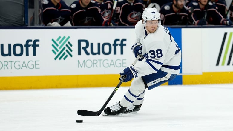 Rasmus Sandin avslutter kontraktens dødgang, redder Maple Leafs